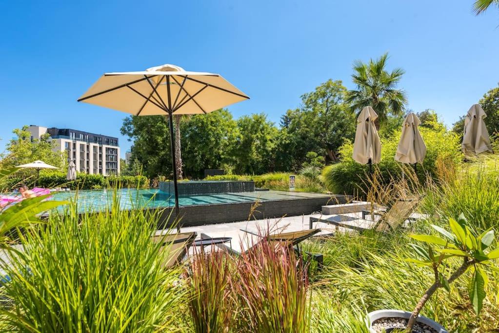 Azur beach apartment