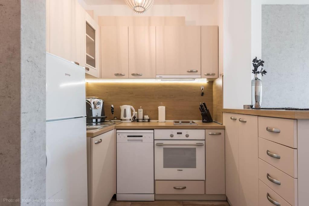Azur beach apartment