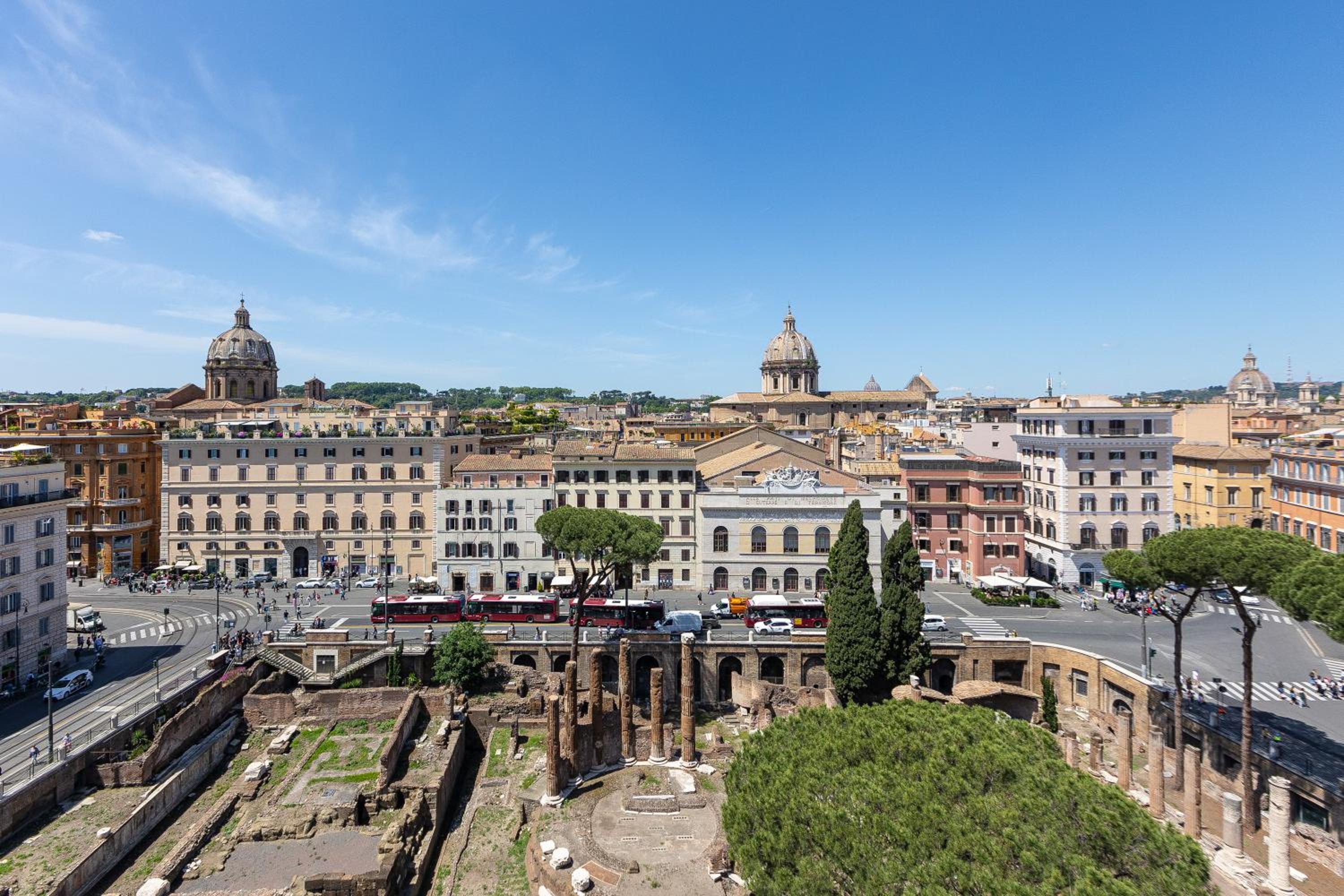 Argentina Penthouse by Rental in Rome