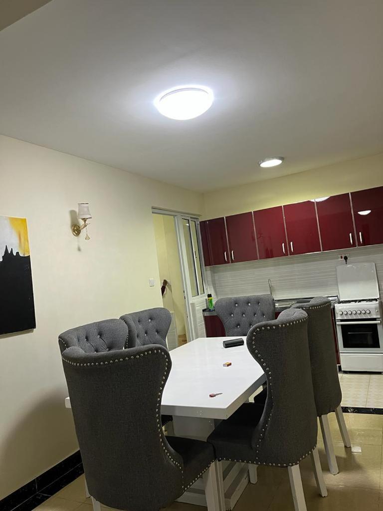 Lux Suites Mango Court Apartments photo 4
