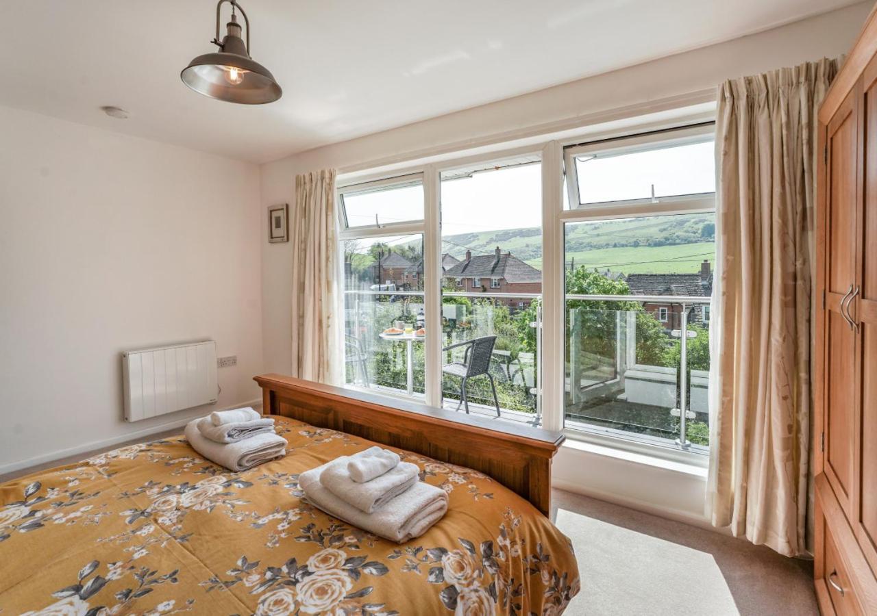 3 Bed in West Lulworth oc-h29362