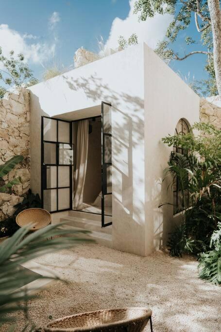 Design Casa Azhar with private Pool