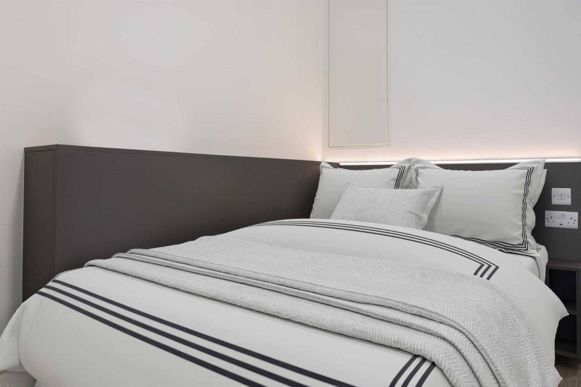 For Students Only Chic Studios and Ensuites at Chapter Highbury II in London