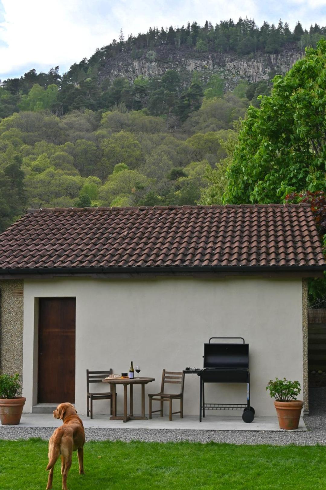 Greenwood - Stunning Scandinavian Style Home in the heart of Ballater Royal Deeside