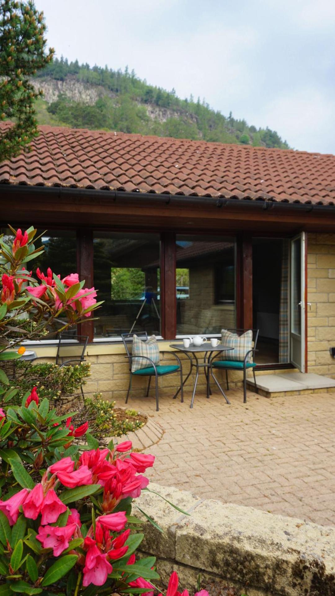 Greenwood - Stunning Scandinavian Style Home in the heart of Ballater Royal Deeside