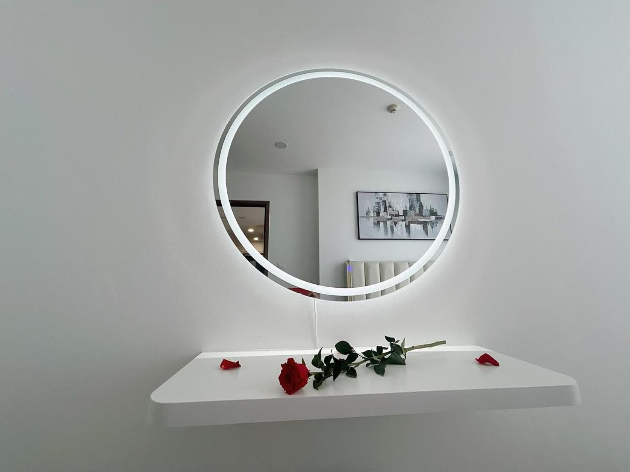 Luxury 2BR Condo in District 7