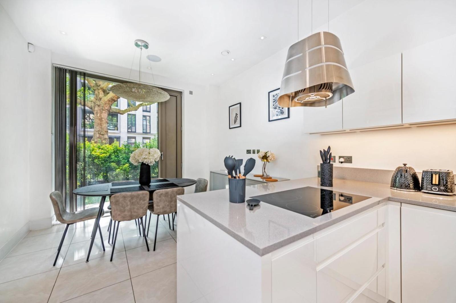 Stylish 3 Bed near Portobello Rd