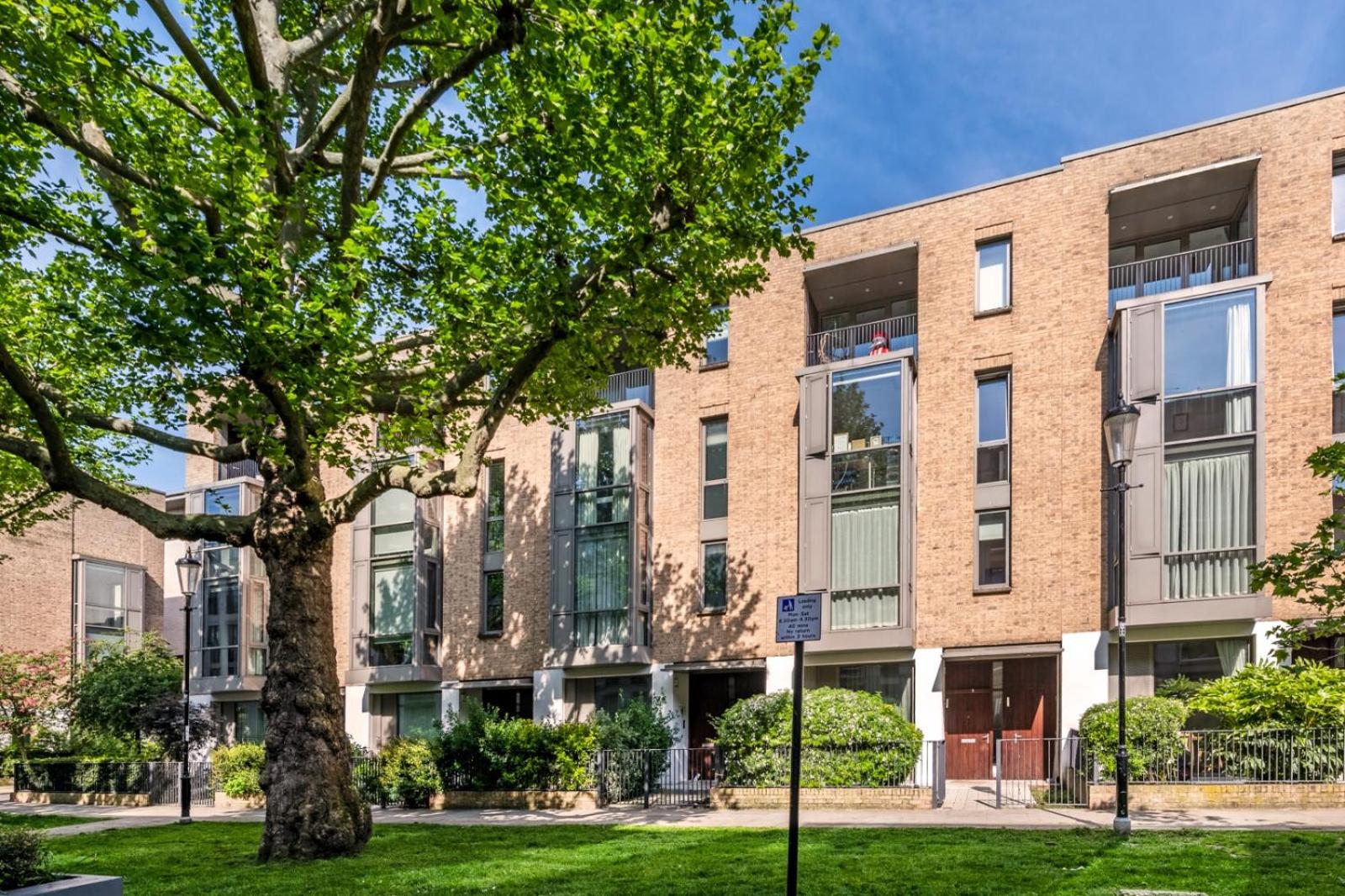 Stylish 3 Bed near Portobello Rd