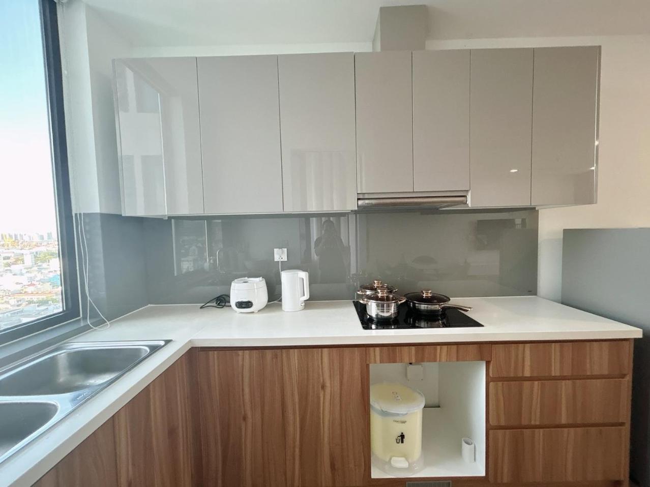 Luxury 2BR Condo in District 7