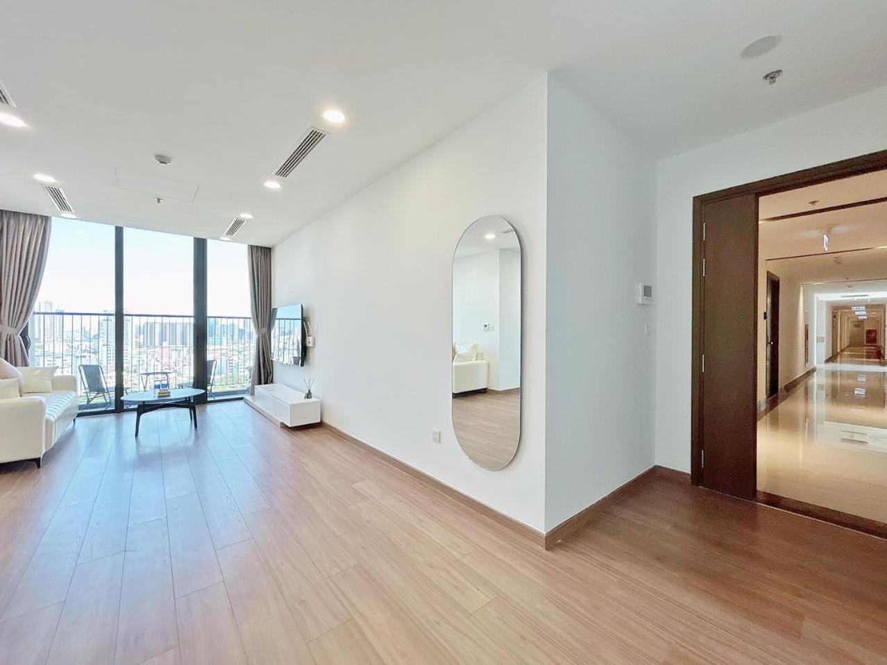Luxury 2BR Condo in District 7