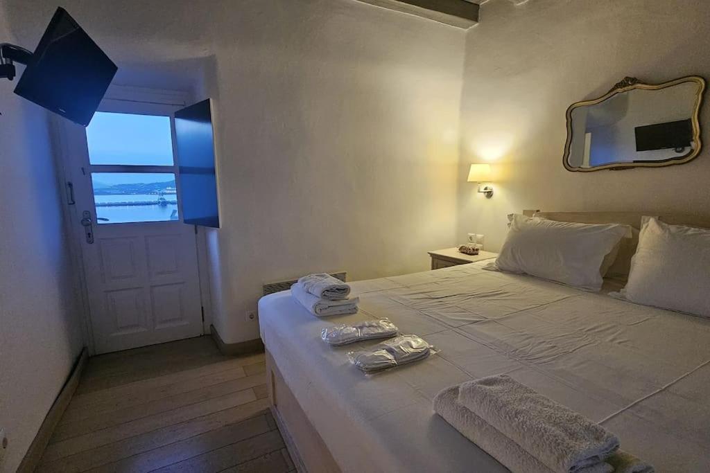 Gialos Residence