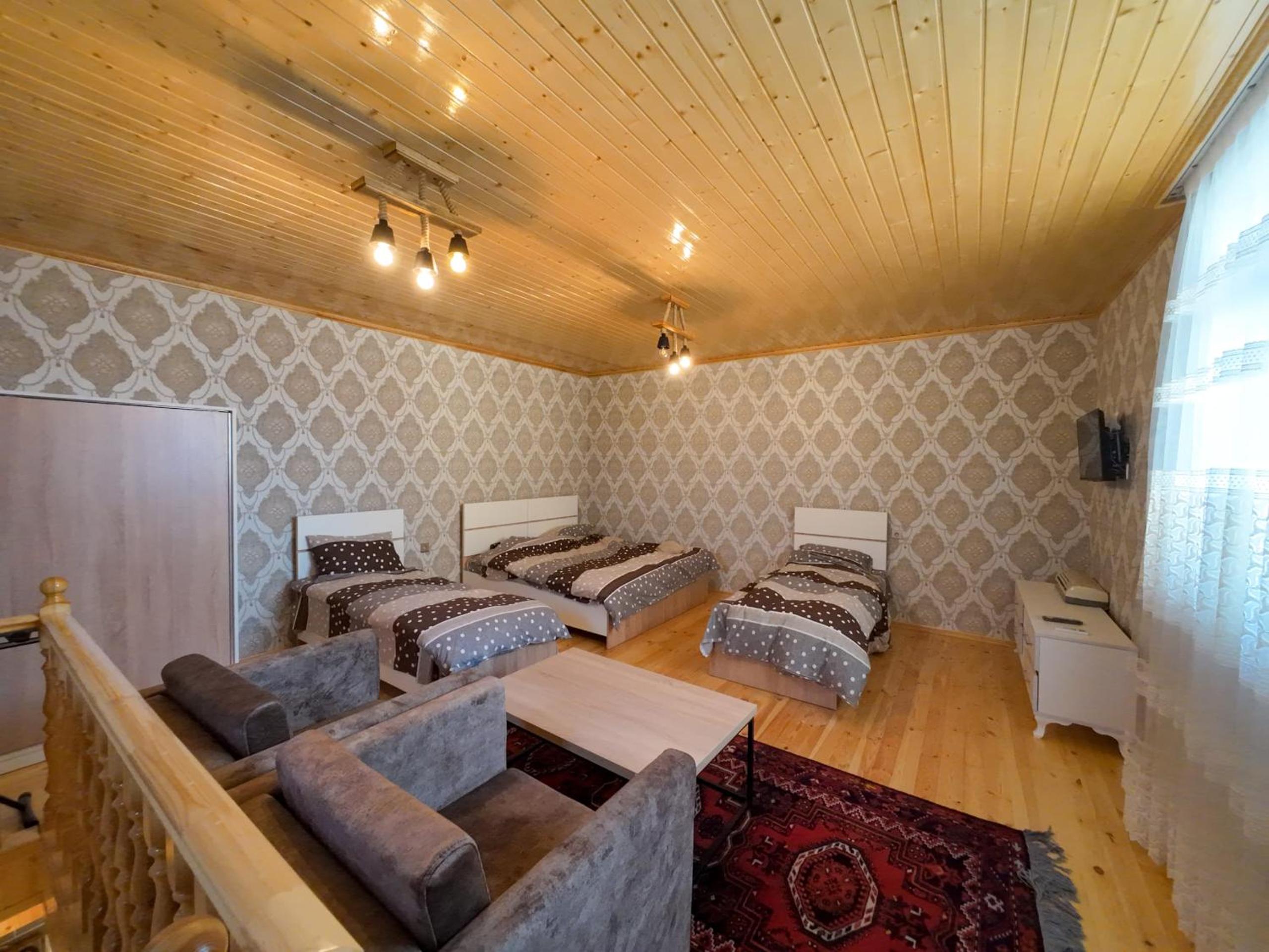Eldeniz Nuxa House