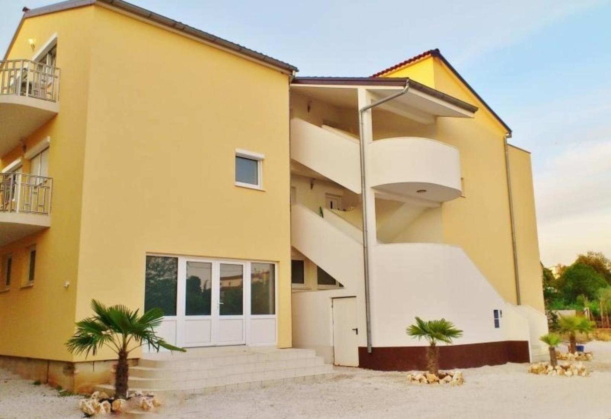 Appartement in Funtana mit Grill
