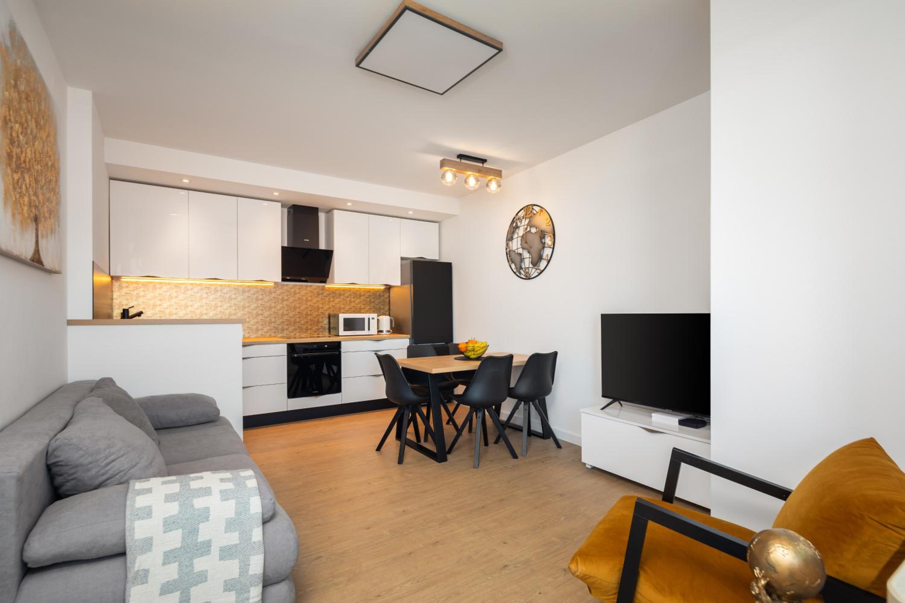 East Side Apartment