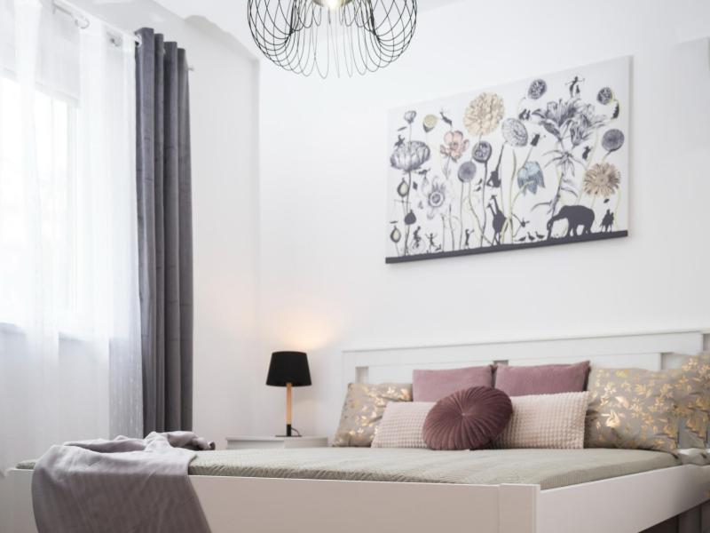 Írisz Apartman