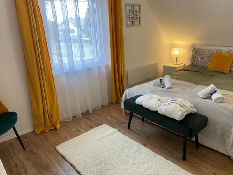 Írisz Apartman
