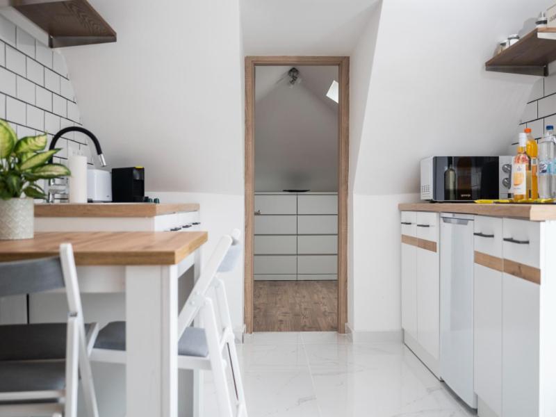 Írisz Apartman