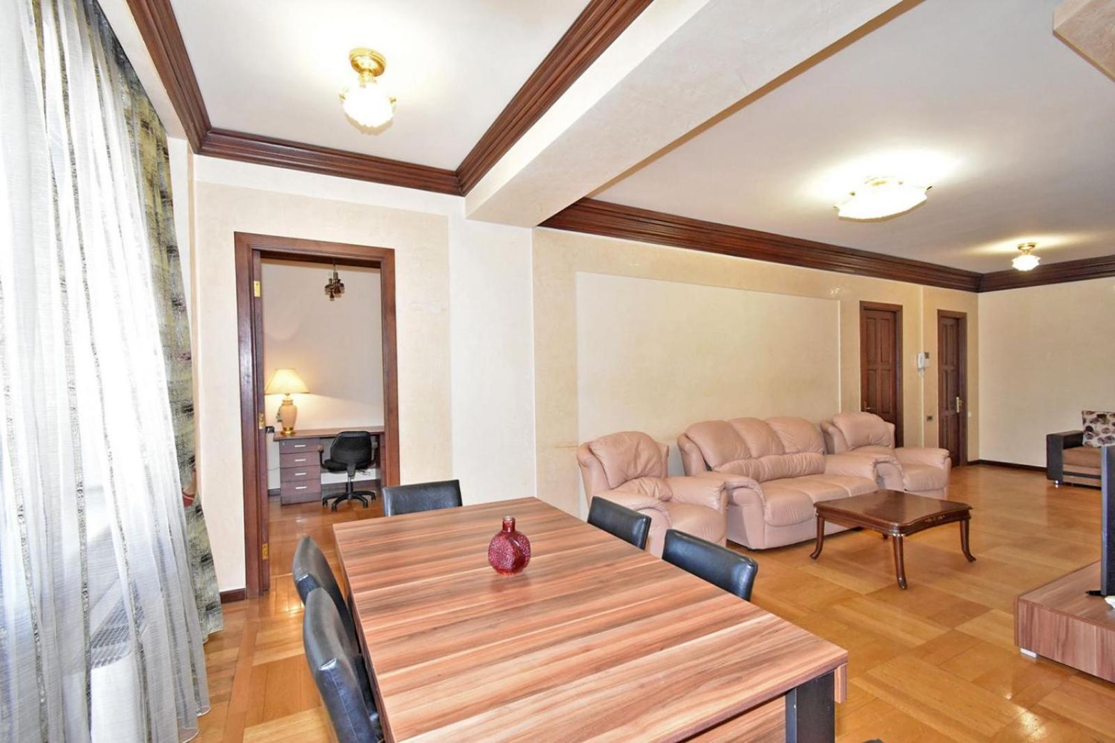 2 bedrooms Comfy and Spacious apartment HH335