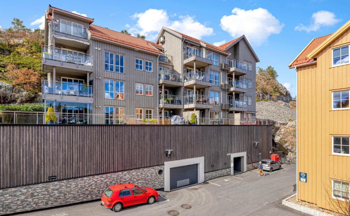 Moderne leilighet ved sjøen, nær sentrum view 3