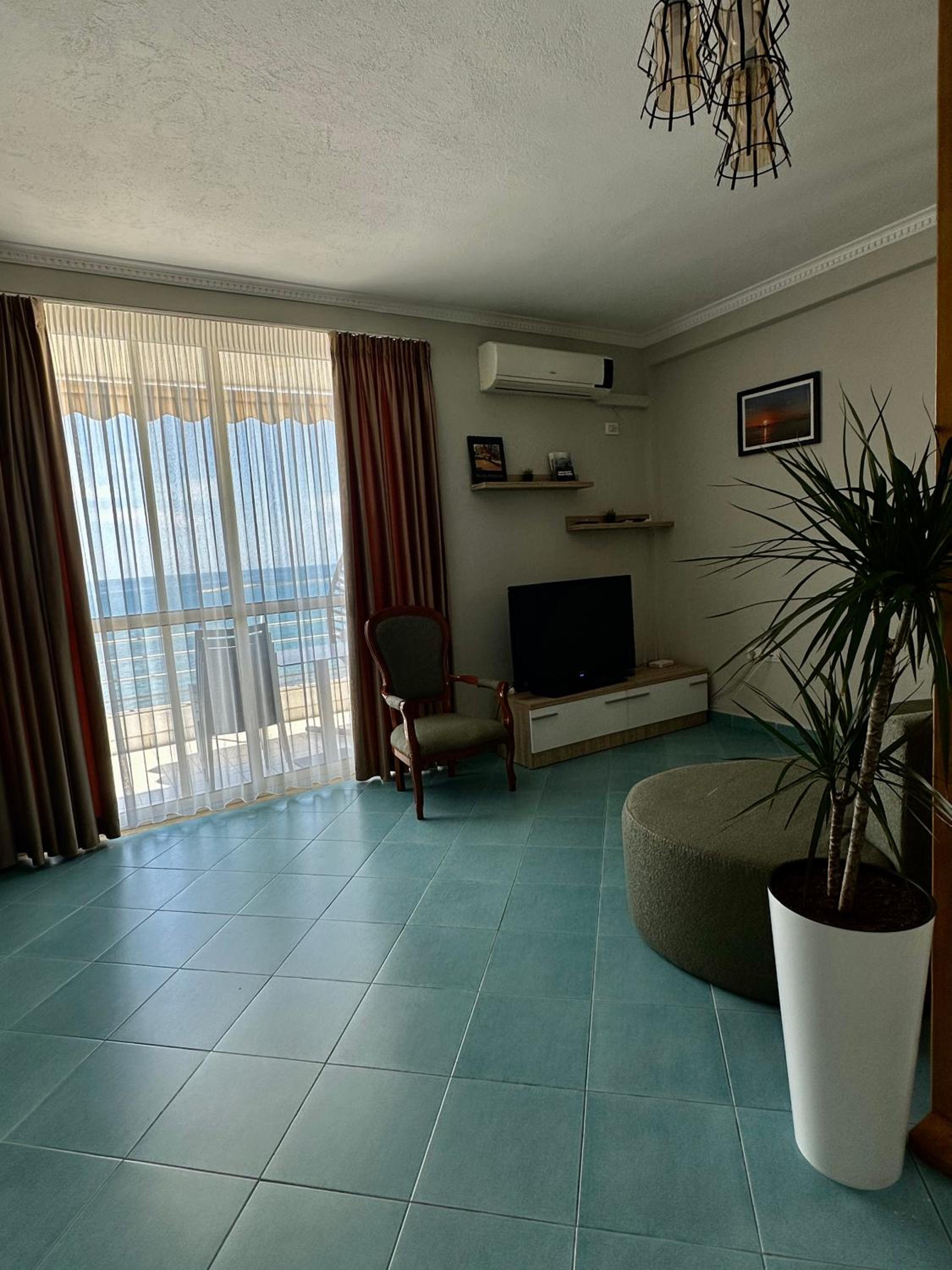 Eri Apartments 2