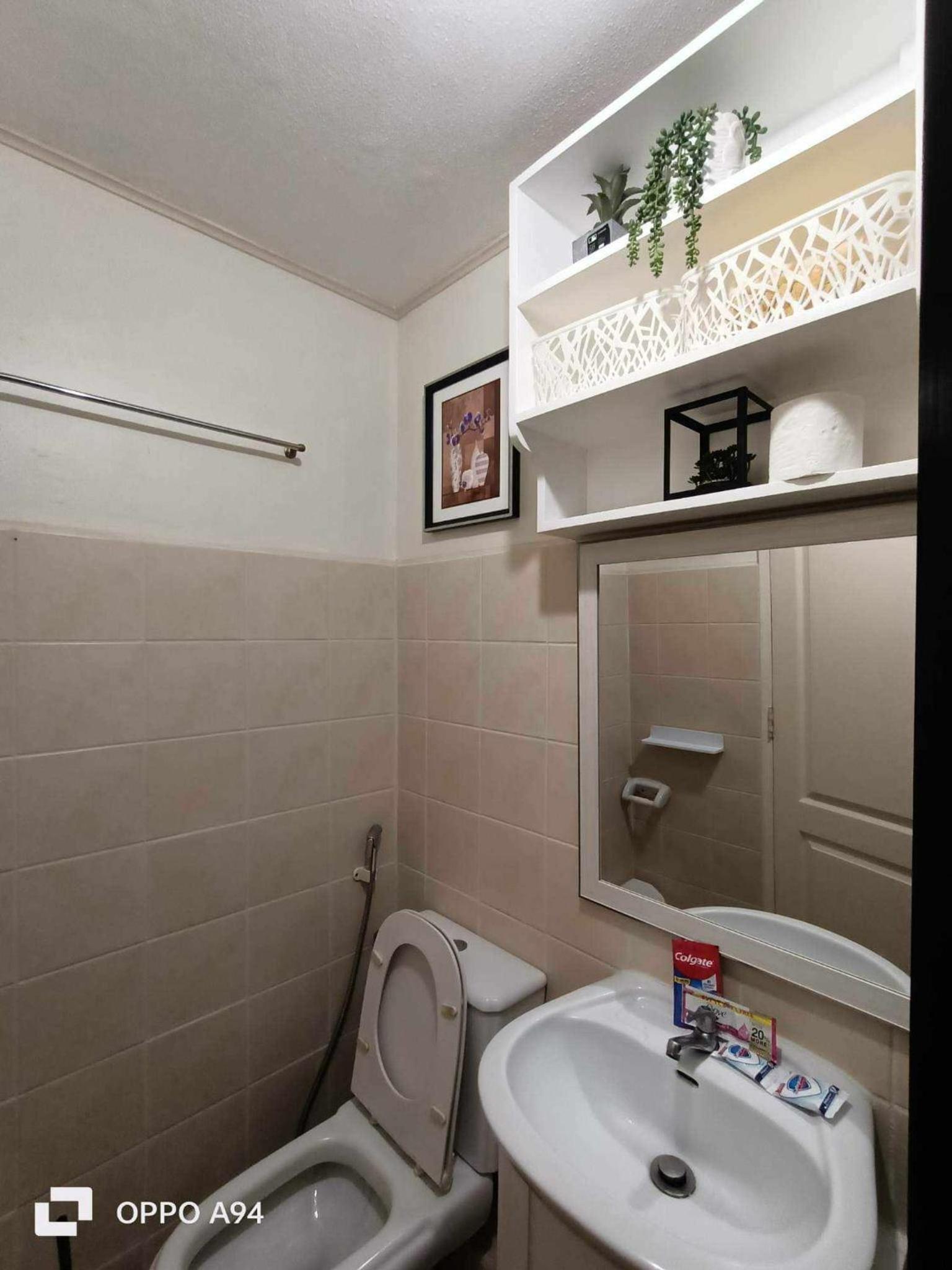 One Oasis Davao Condo 2BR Ground flr Behind SM Mall with WIFI & Pool view 3