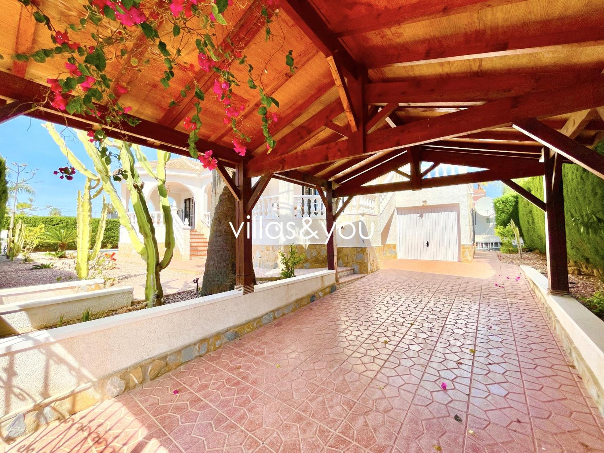 Villa Rosas Ciudad Quesada by Villas&You