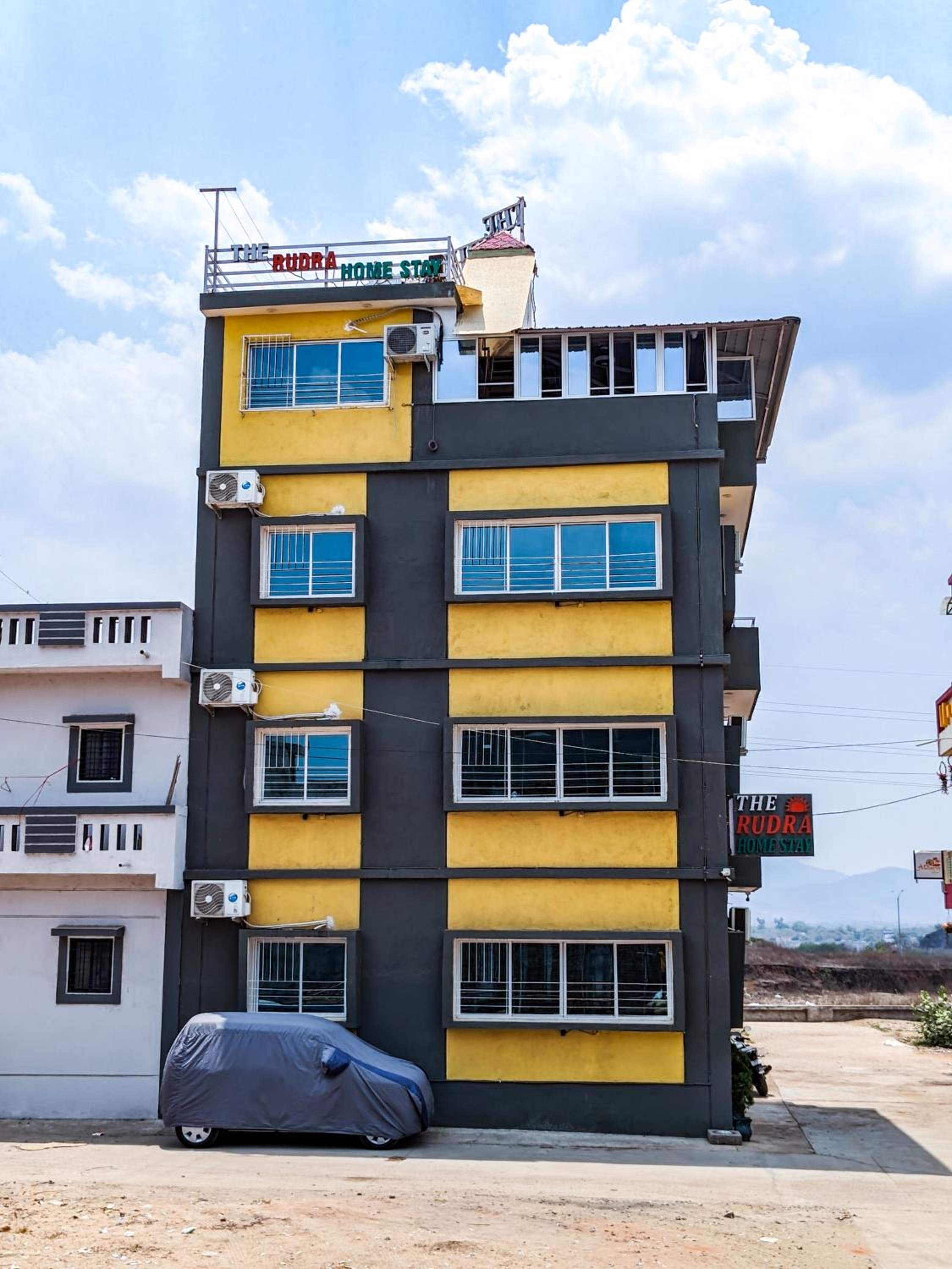 Rudra Premium 1 BHK Fully AC view 3