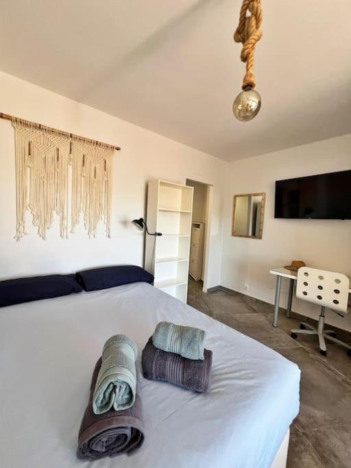 hotel room