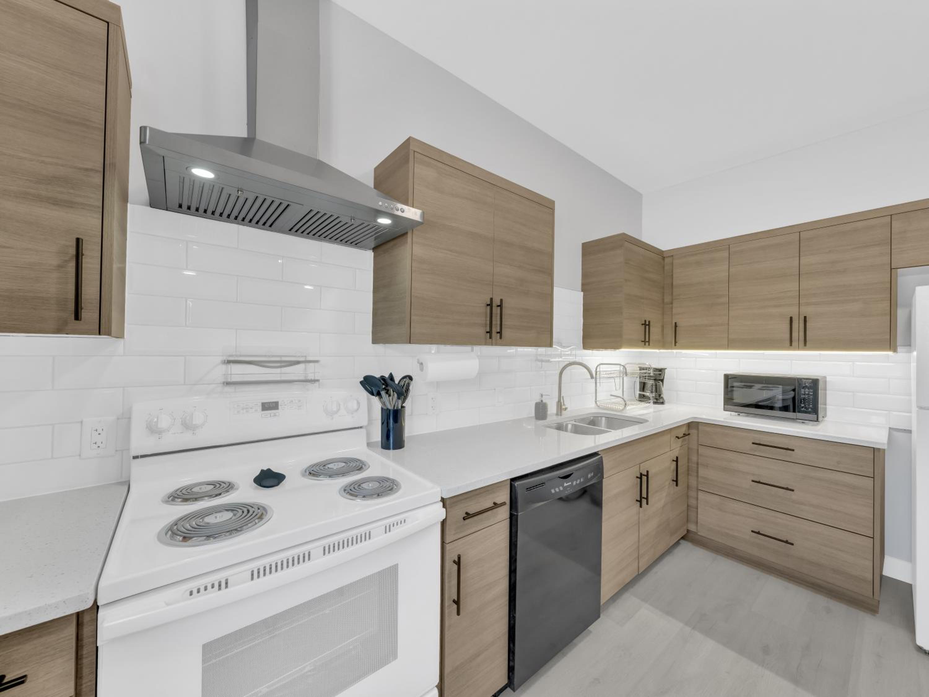 Parkside Flat #5 - Seacliff Beach Suites