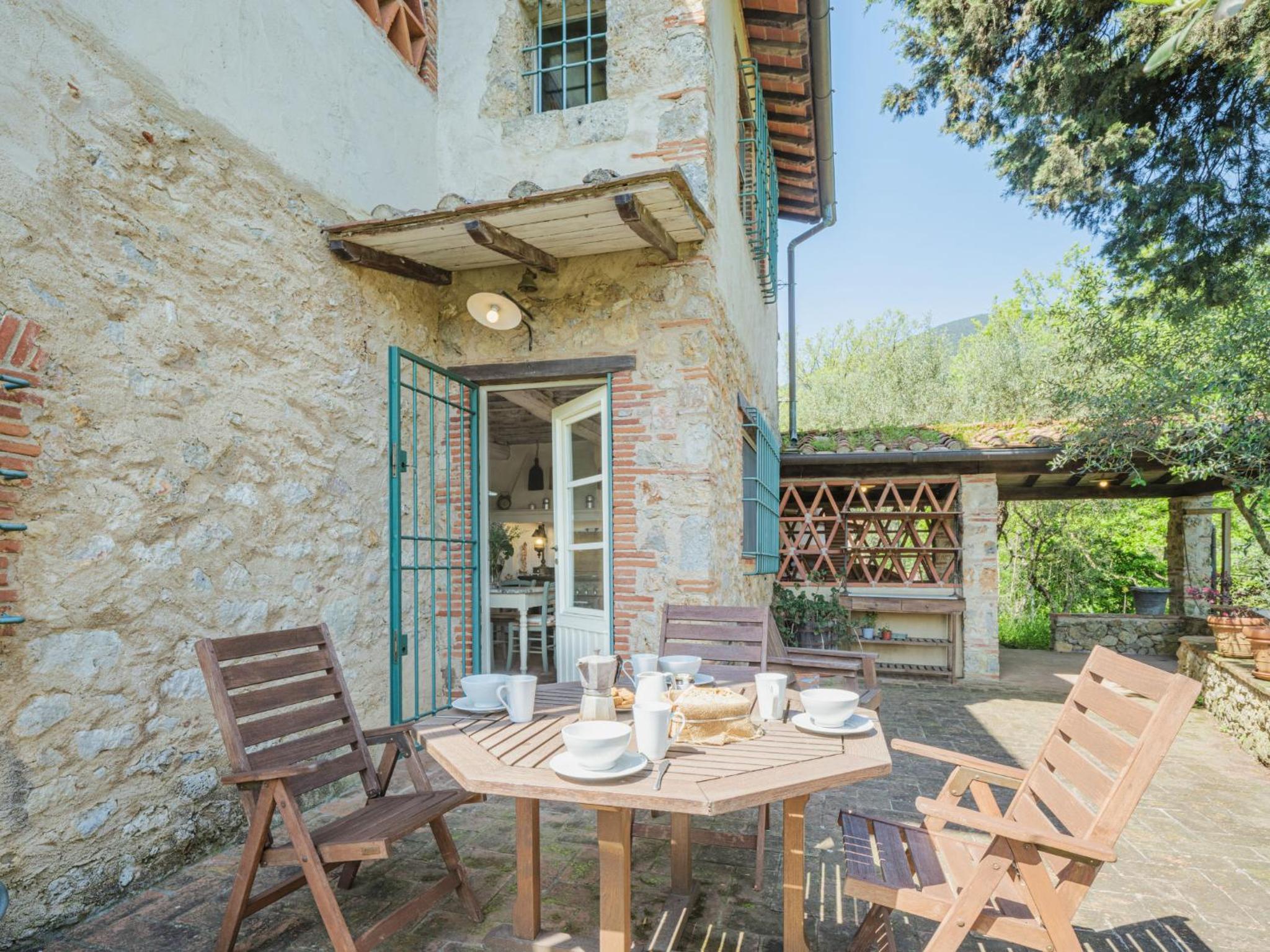 Photo 51