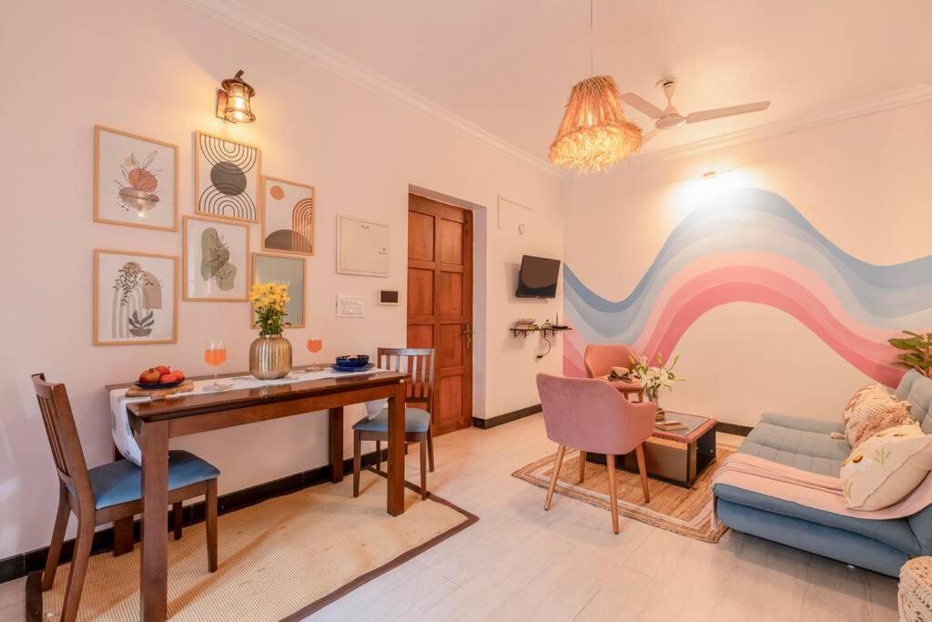 Wave Martini 1 BHK Siolim view 4