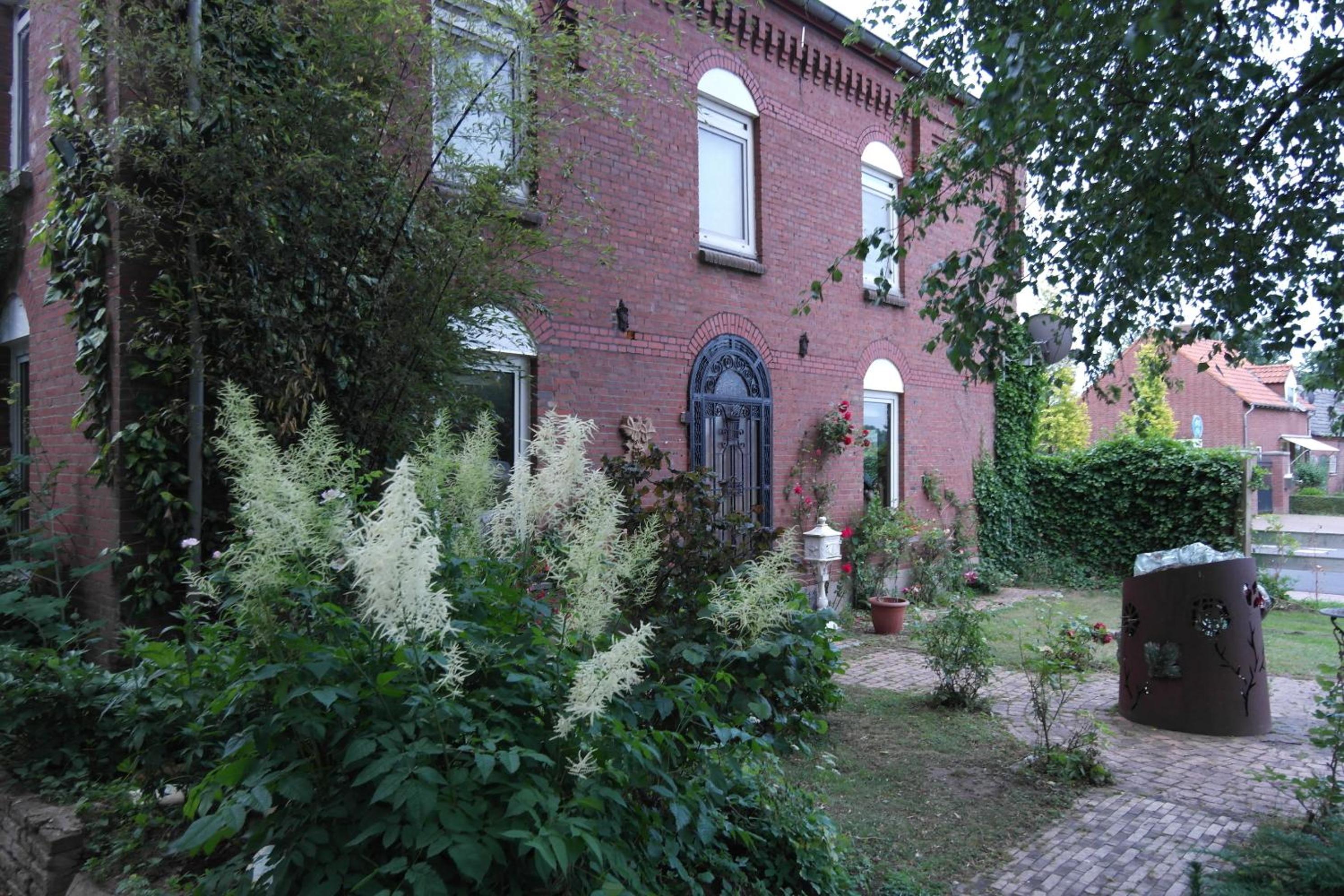 Photo 42