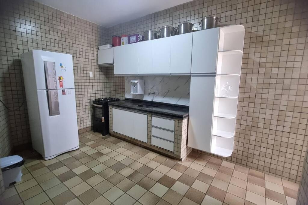 Excelente Casa de Veraneio Próx Orla Atalaia