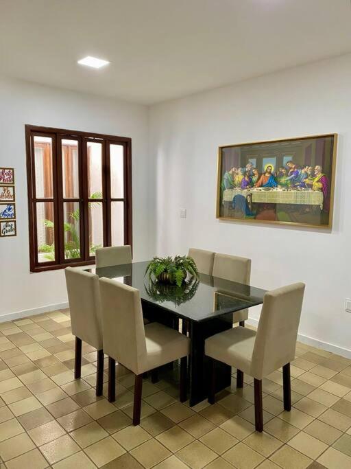 Excelente Casa de Veraneio Próx Orla Atalaia