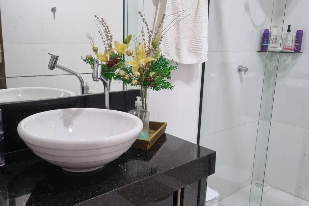 Excelente Casa de Veraneio Próx Orla Atalaia