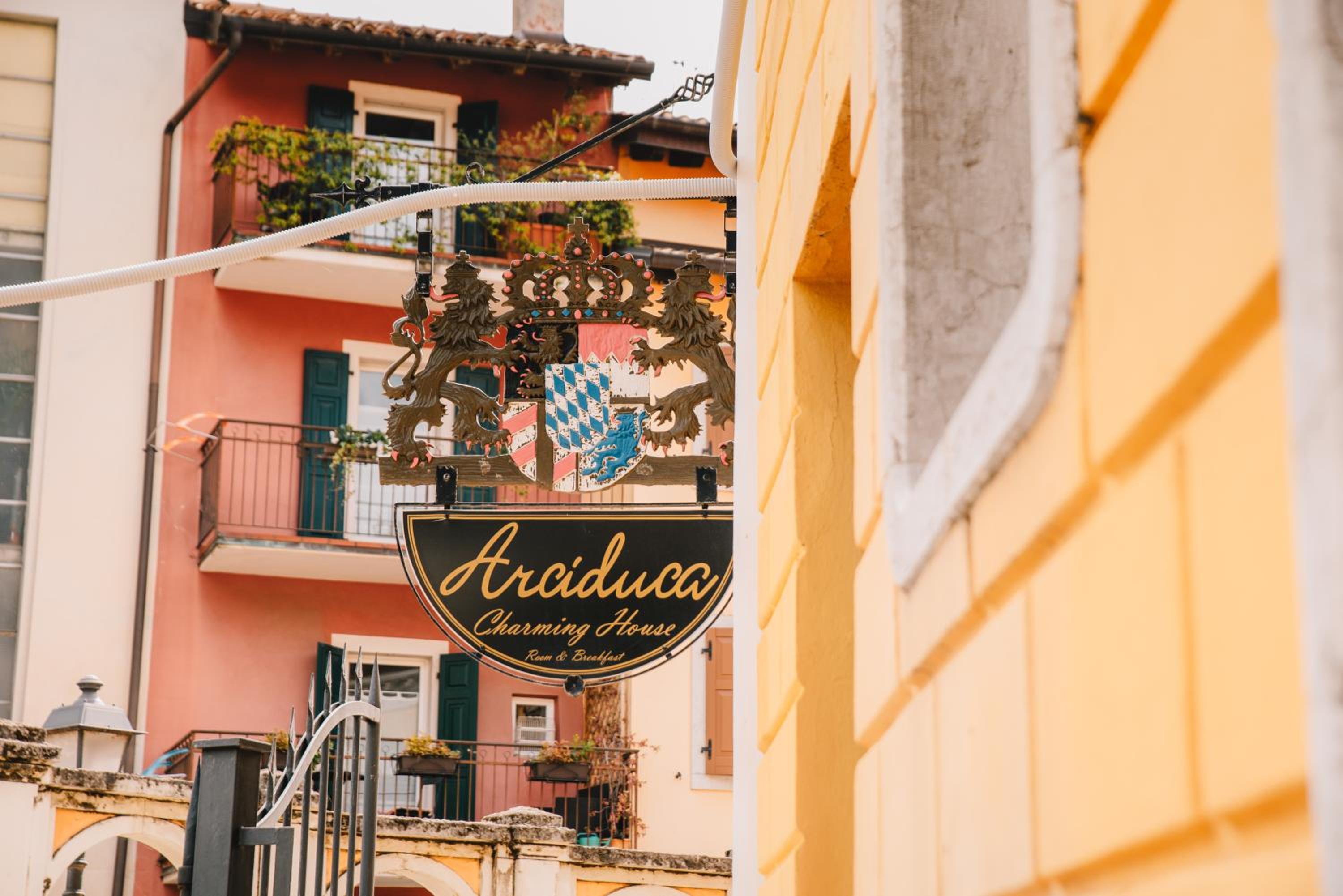 Arciduca Charming House Room & Breakfast