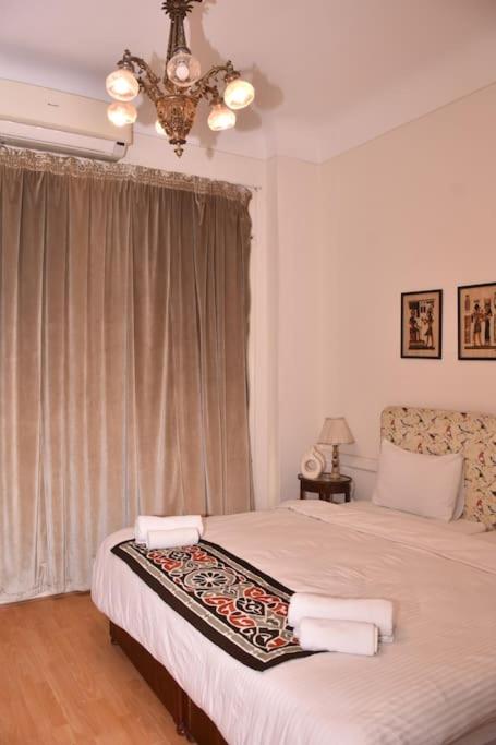 Chic 4BR Apt in Downtown - Mint 5