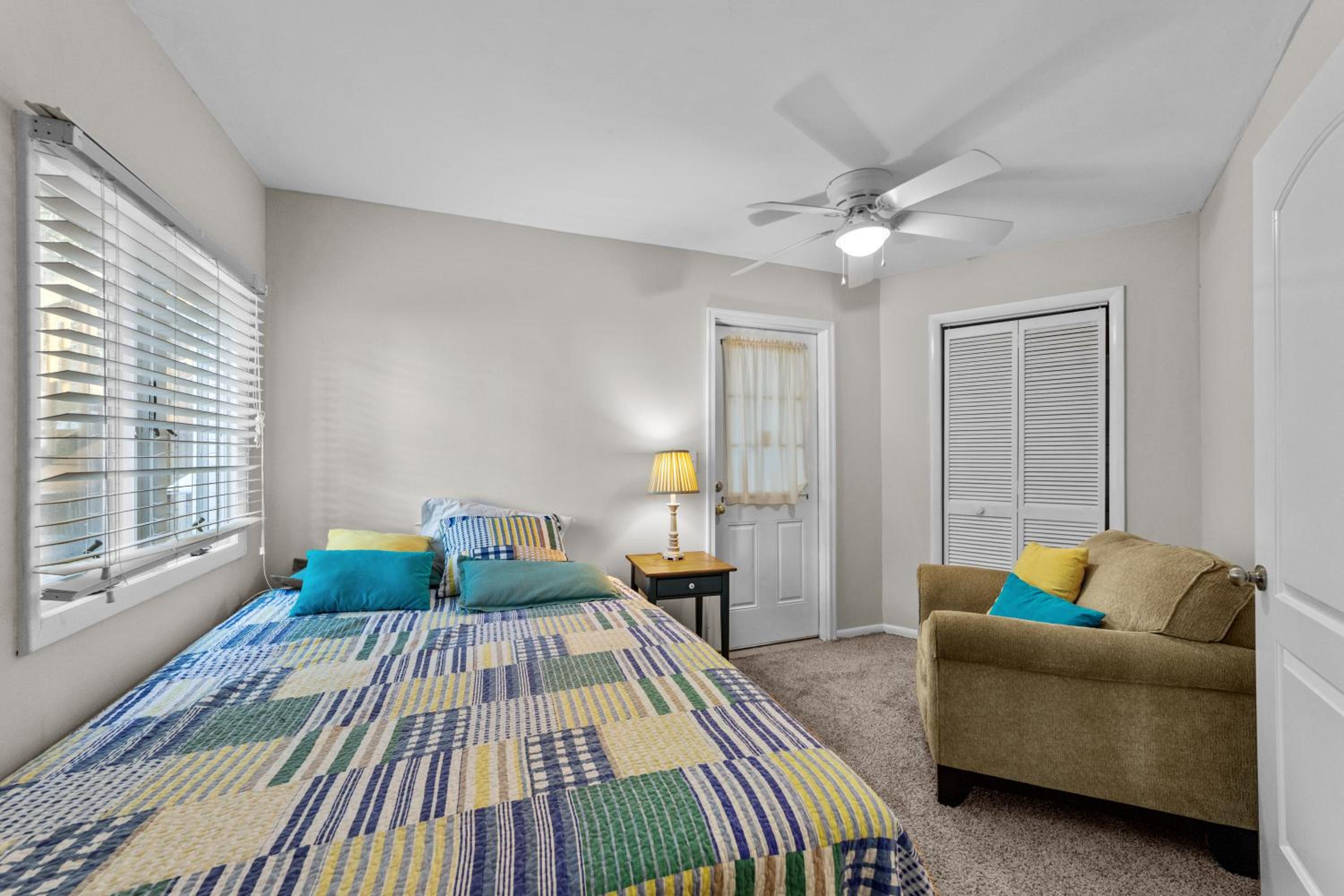Triple Wave Rider - North End Virginia Beach - Close to beach access view 5