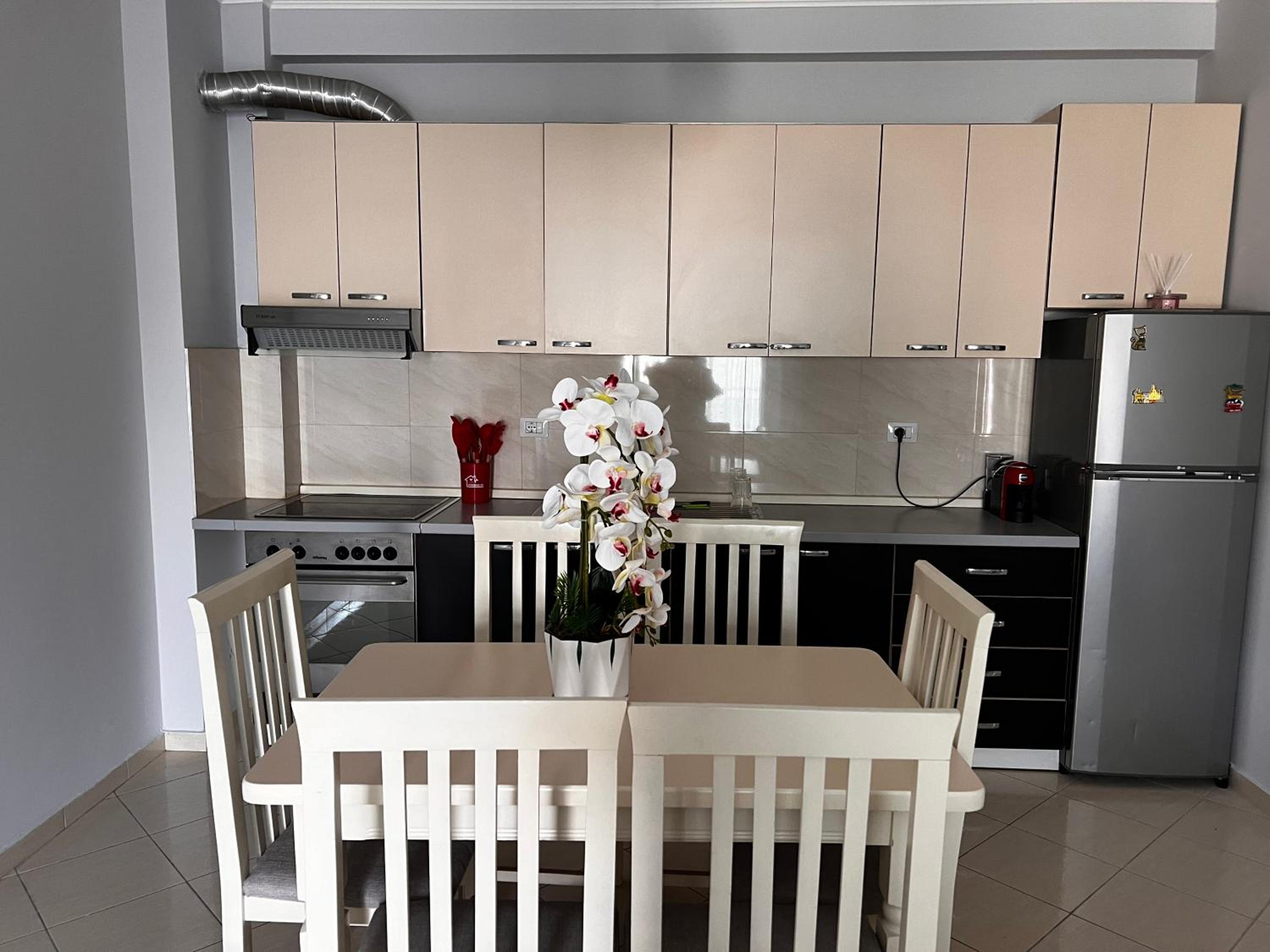 Ajlin’s Lungomare Apartment