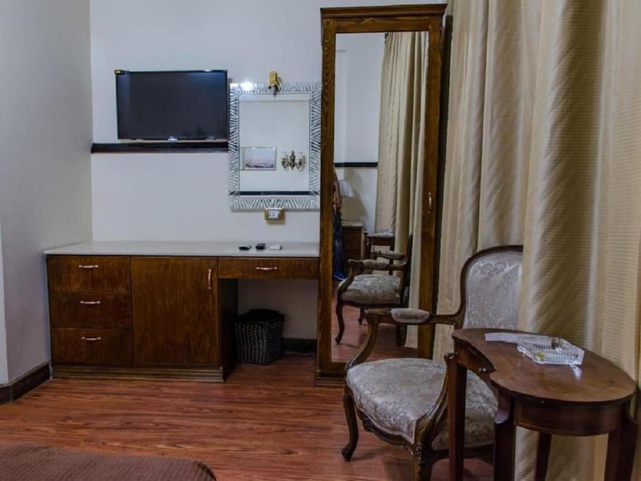 hotel room