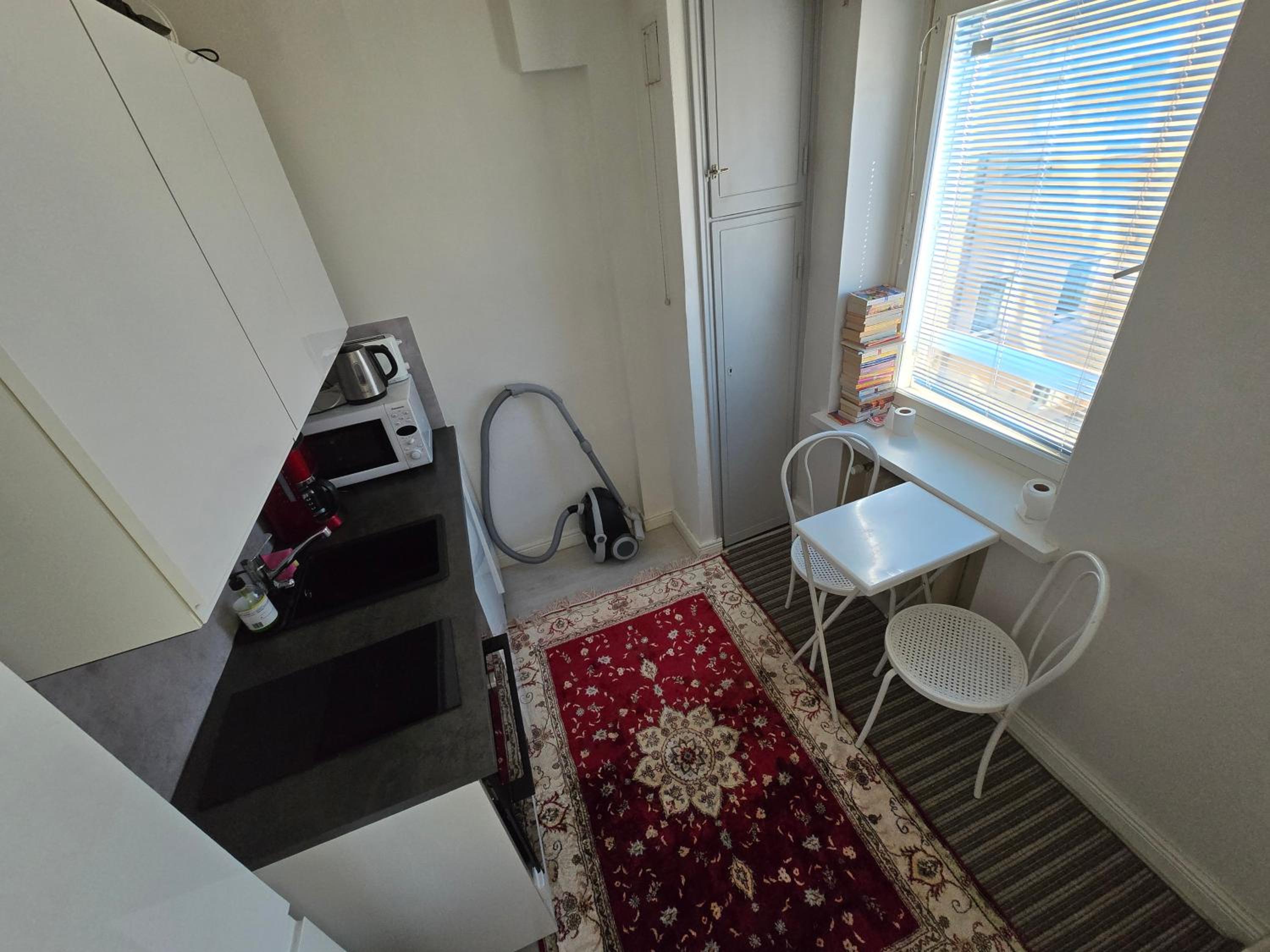 Centric Cozy entire studio in Kallio, Helsinki