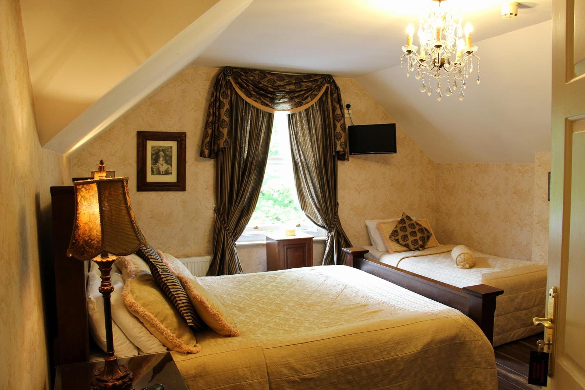 Innisfree House