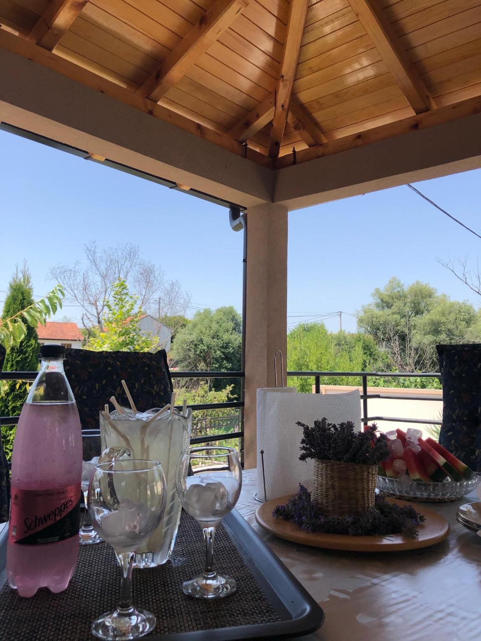 Villa Rose
