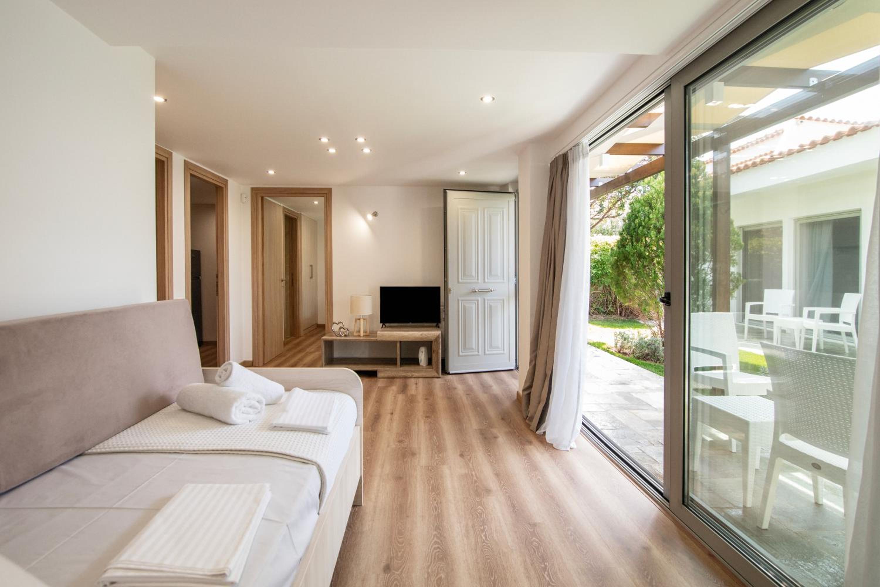 Astarte Sunset Villa