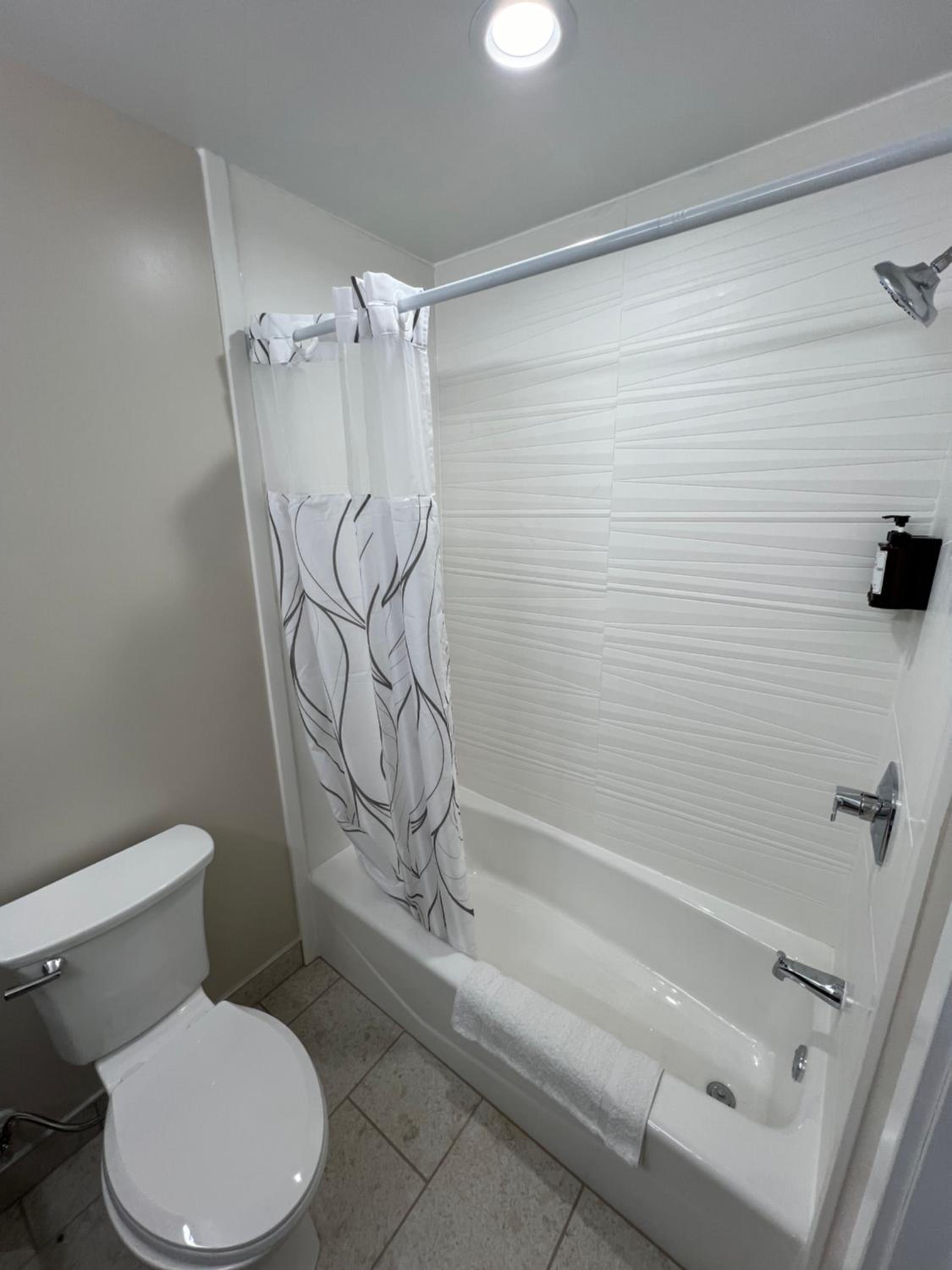 Lighthouse Suites