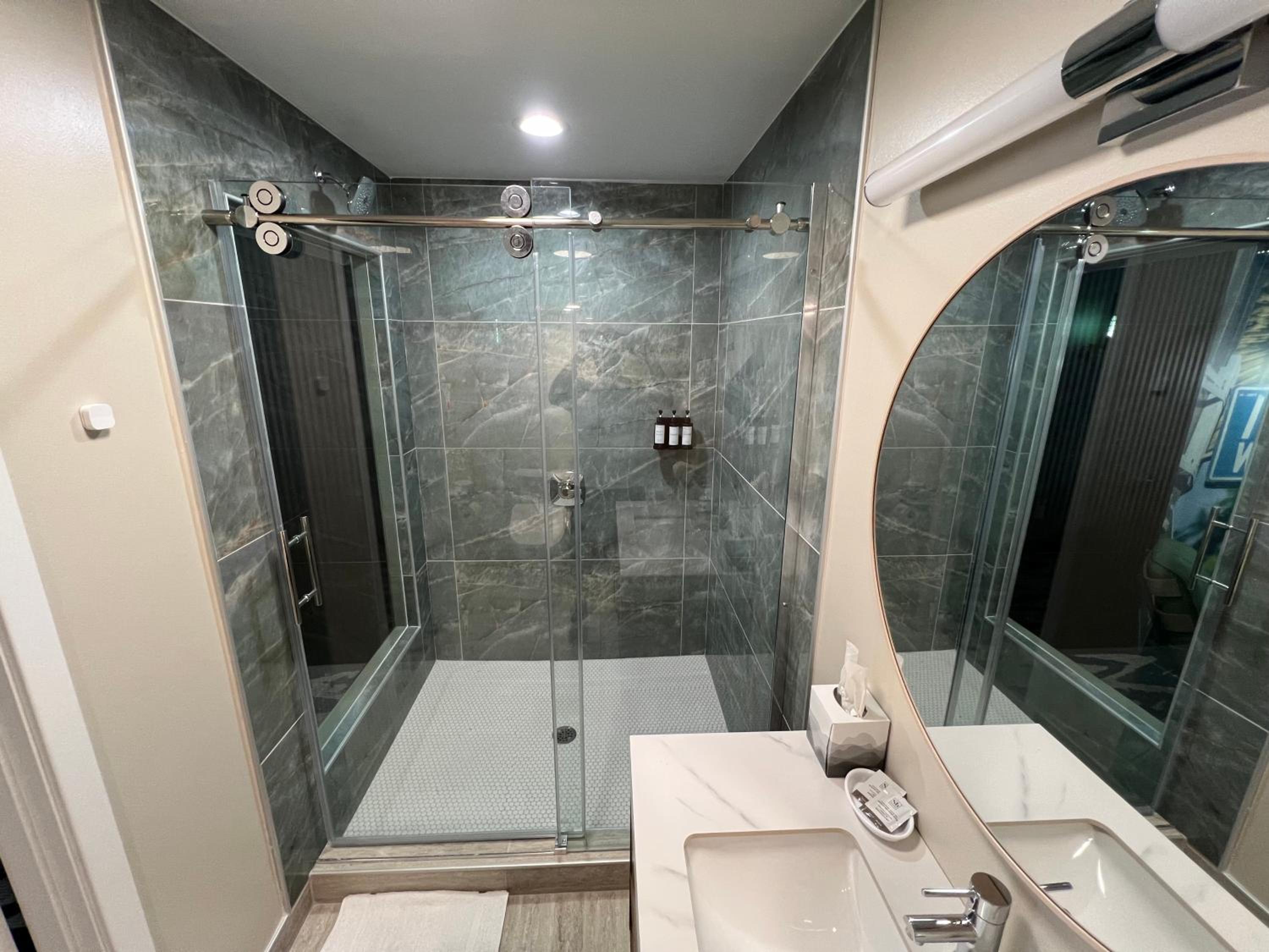Lighthouse Suites