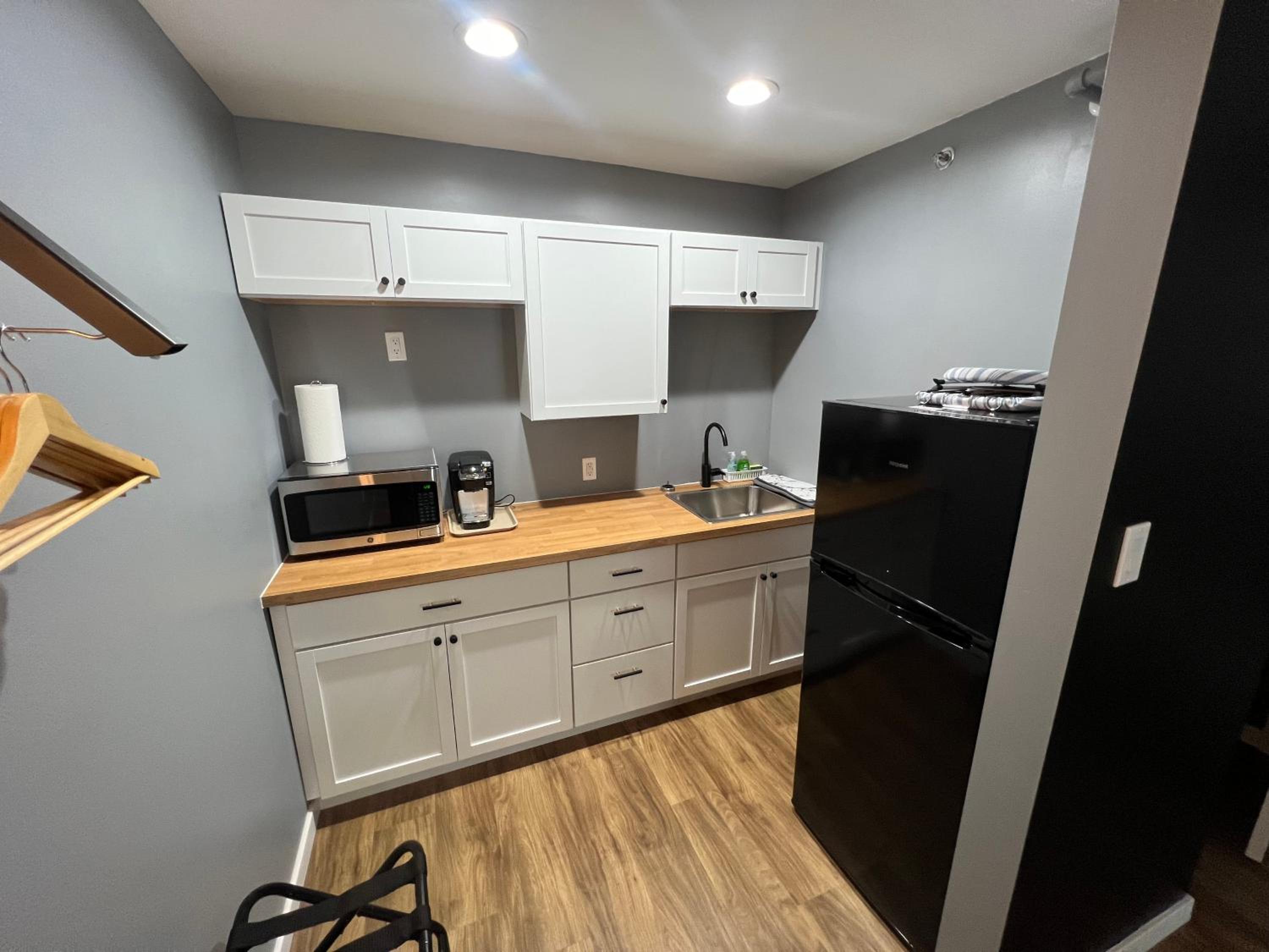 Lighthouse Suites