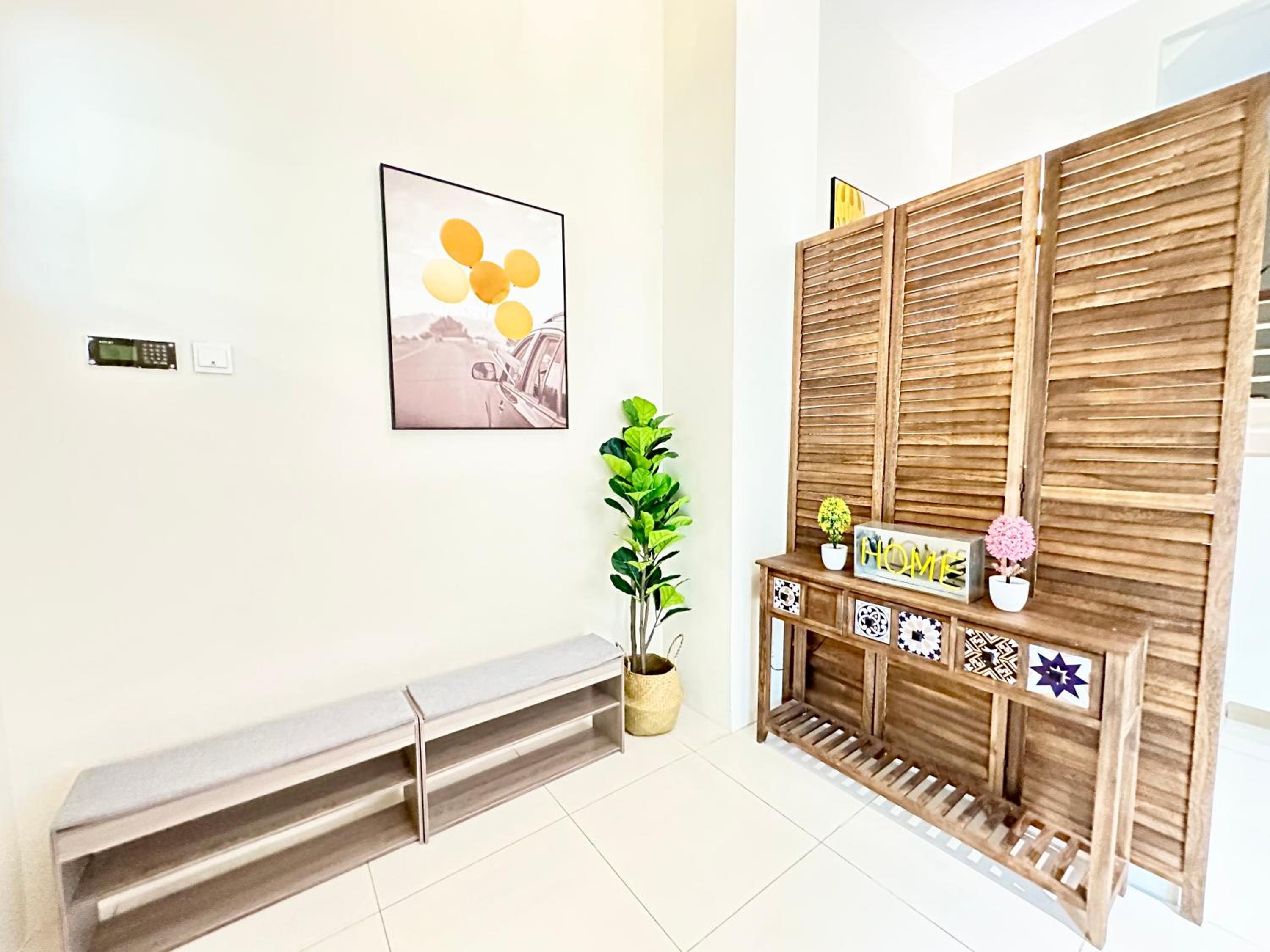 NAUTILUS HOME AT KARPAL SINGH For 14 PAX view 4