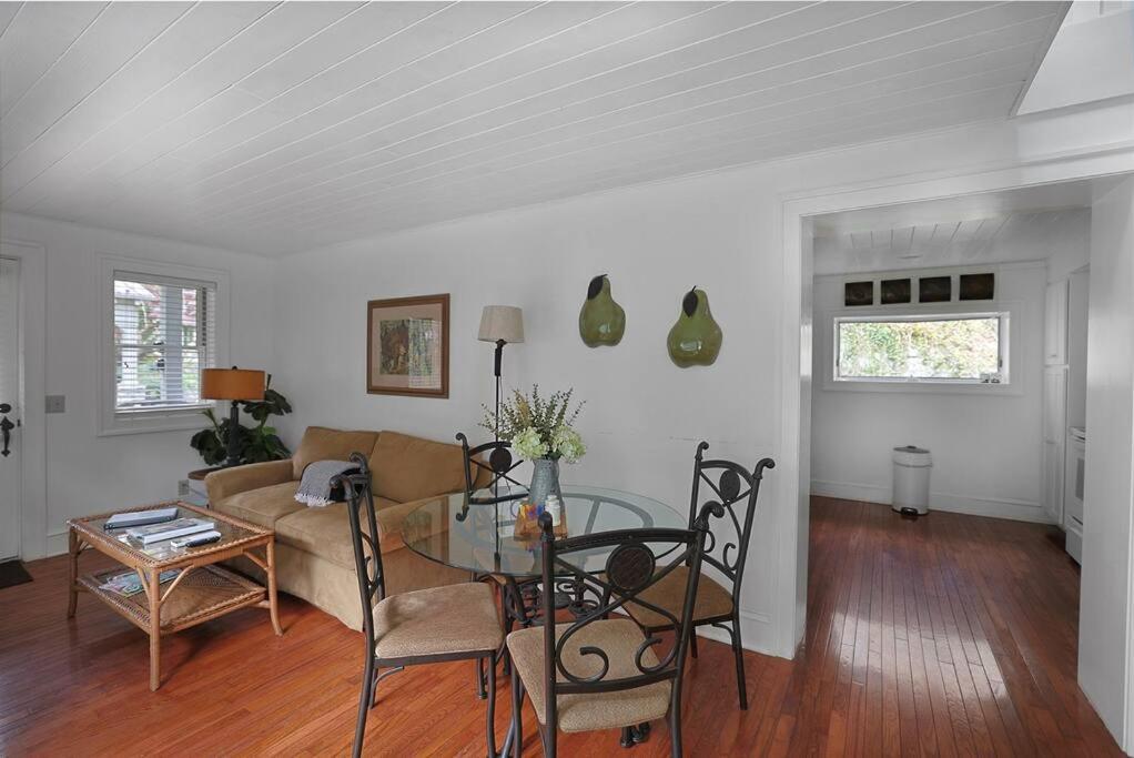Entire Estate-High Country-Valle Crucis-Sleeps 12 view 4