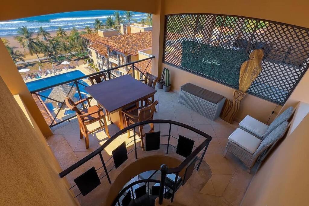 Stylish 3-BR Vacation Condo with Scenic Rooftop
